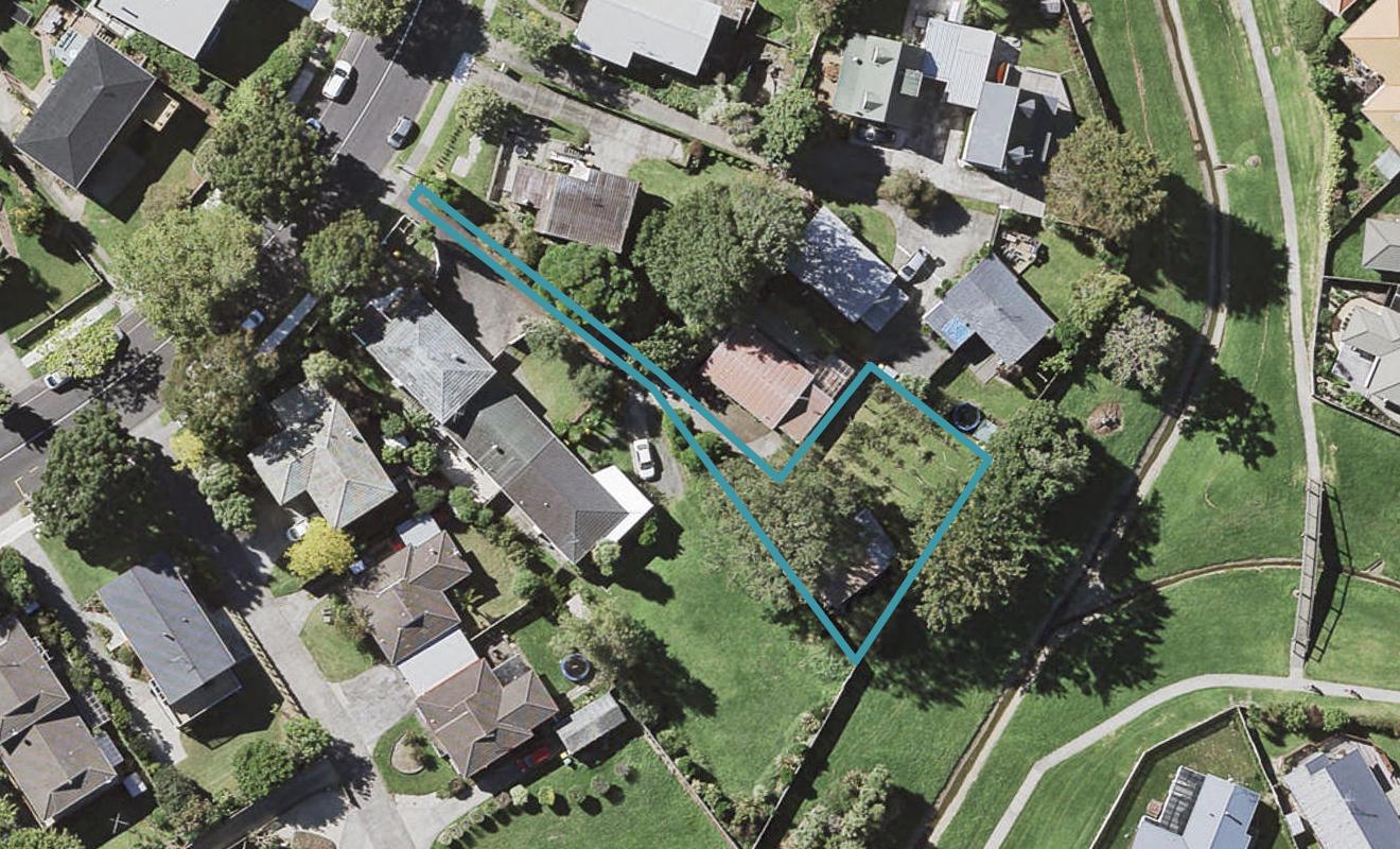 46A Mirrabooka Avenue, Botany Downs, Auckland - Carousel 1