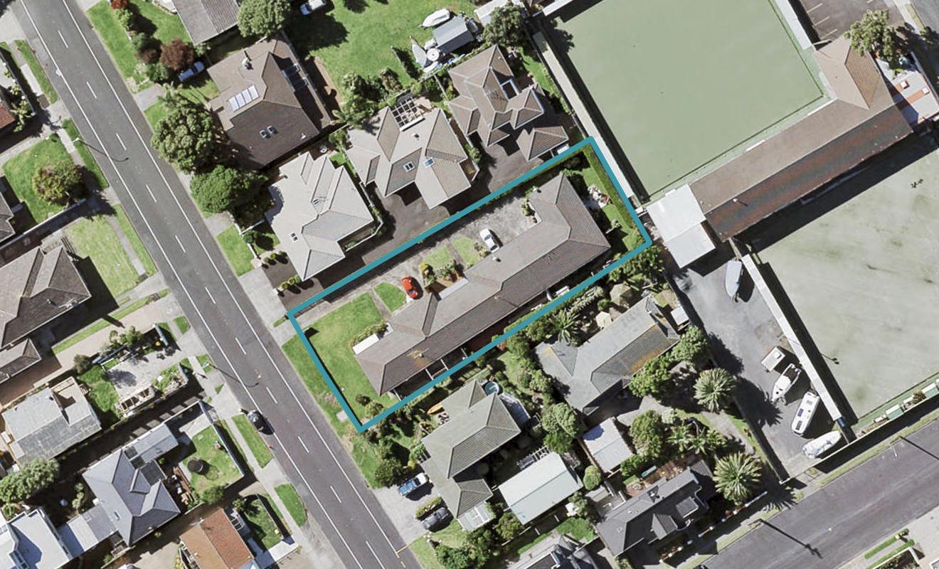 3/30 Hattaway Avenue, Bucklands Beach, Auckland - Carousel 1