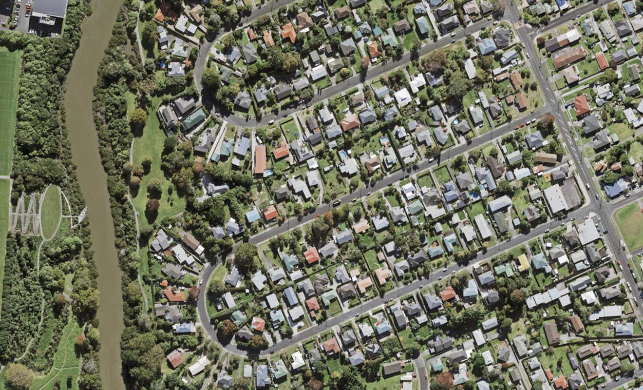72A Sylvan Crescent, Te Atatu South, Auckland - Carousel 1