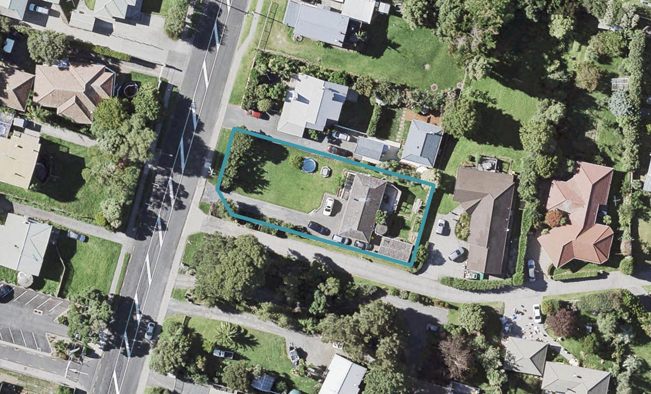 19 Bell Road, Beachlands, Auckland - Carousel 1
