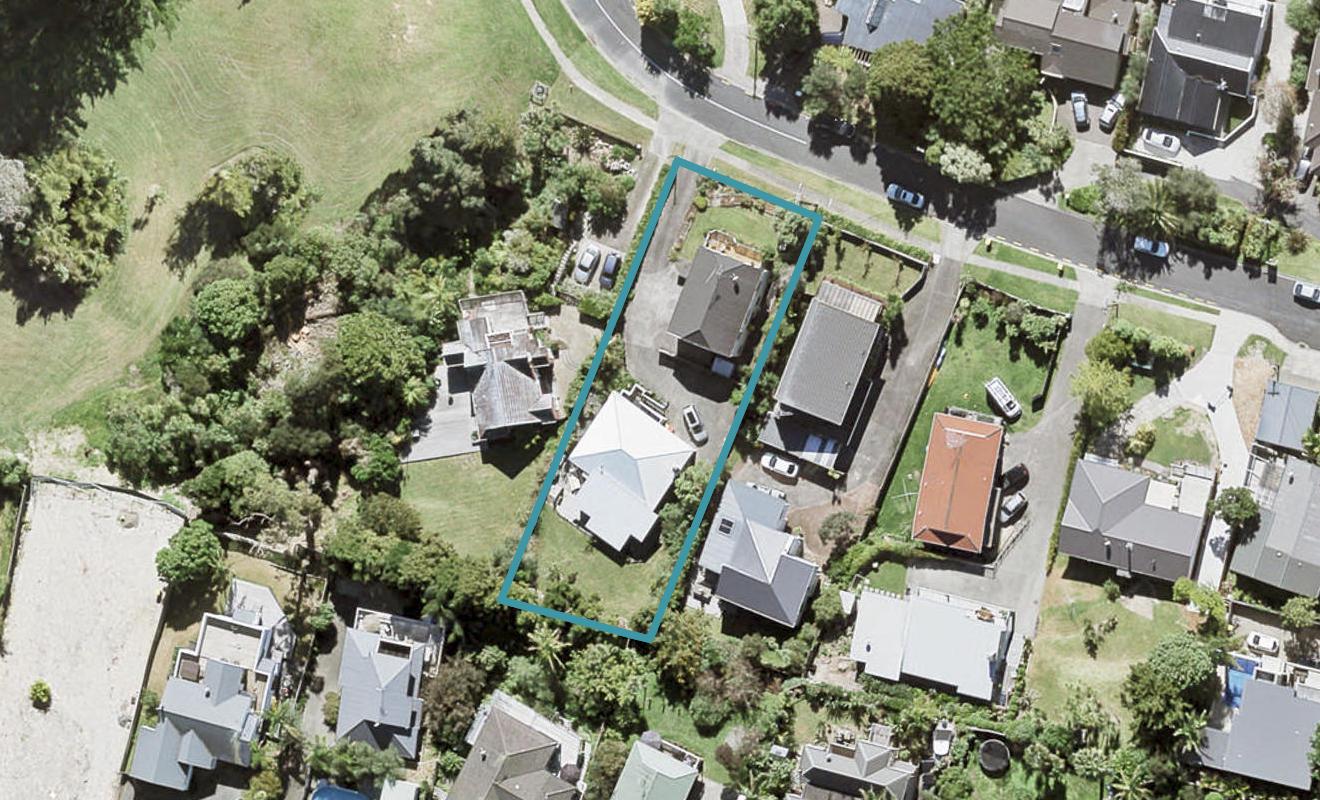 1/28 Hebron Road, Waiake, Auckland - Carousel 1