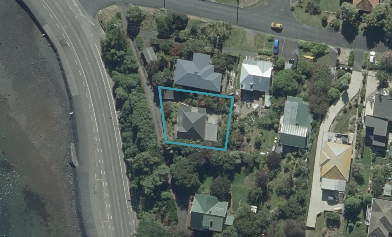 3 Ngaio Street, Macandrew Bay, Dunedin - Carousel 1