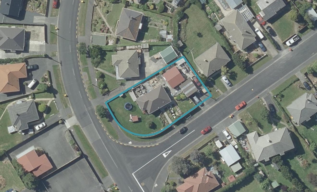 102 Clermiston Avenue, Corstorphine, Dunedin - Carousel 1