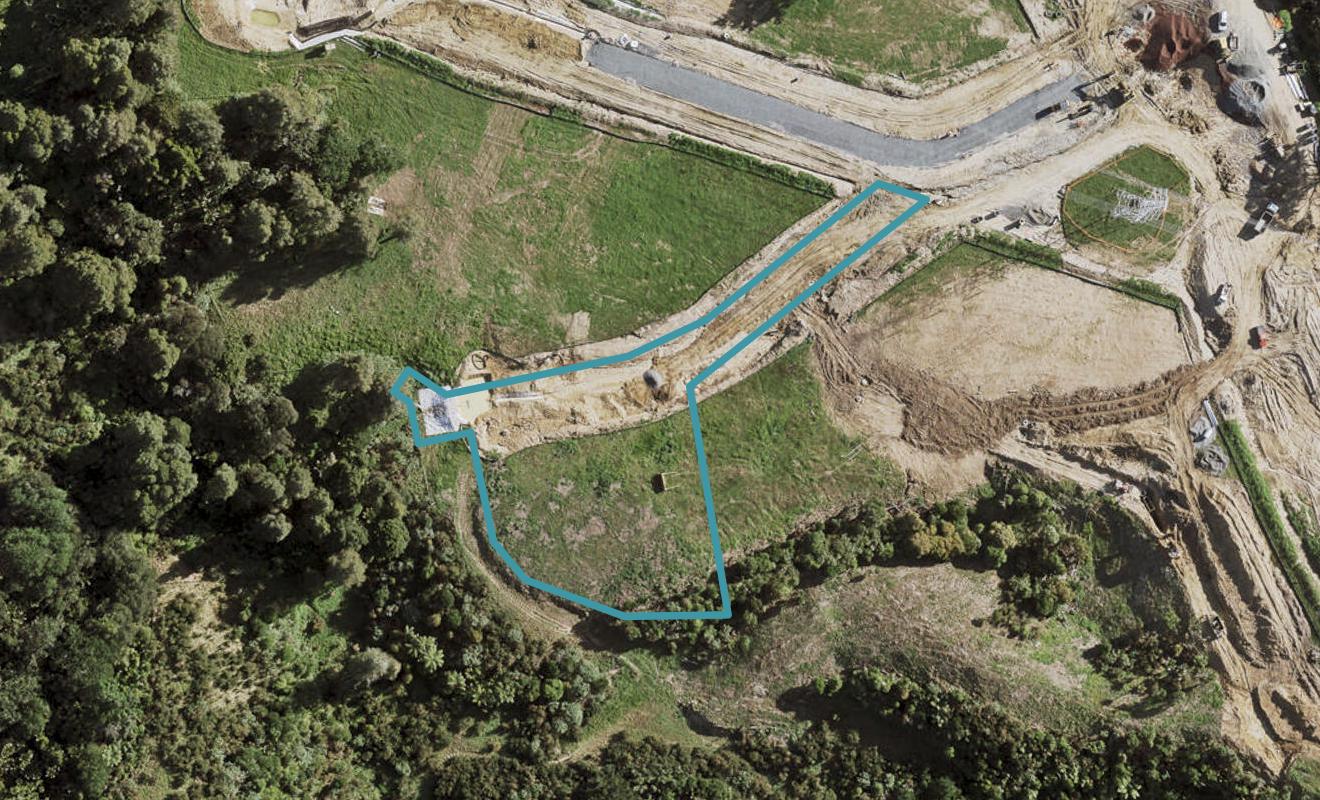 6 Cassie Close, Totara Park, Auckland - Carousel 1