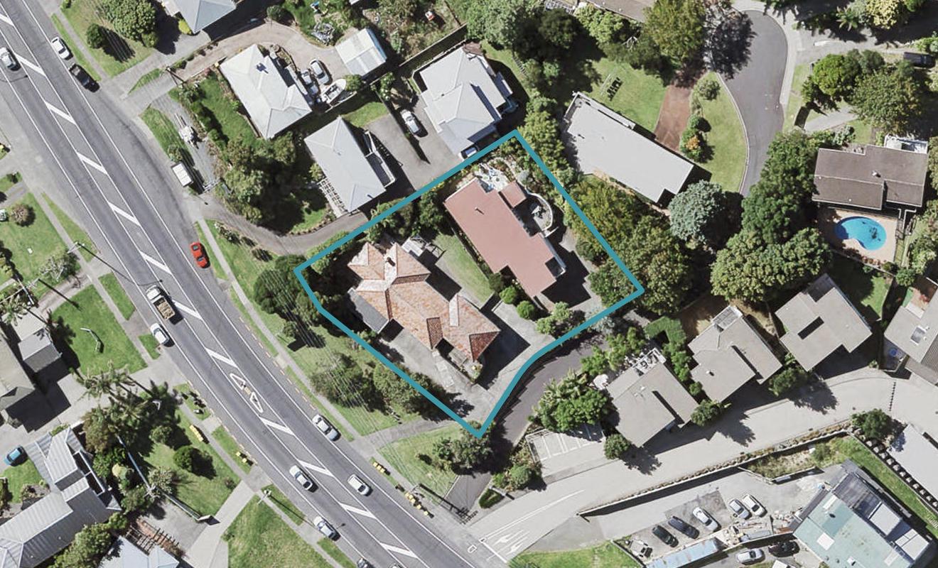 1/541 East Coast Road, Browns Bay, Auckland - Carousel 1