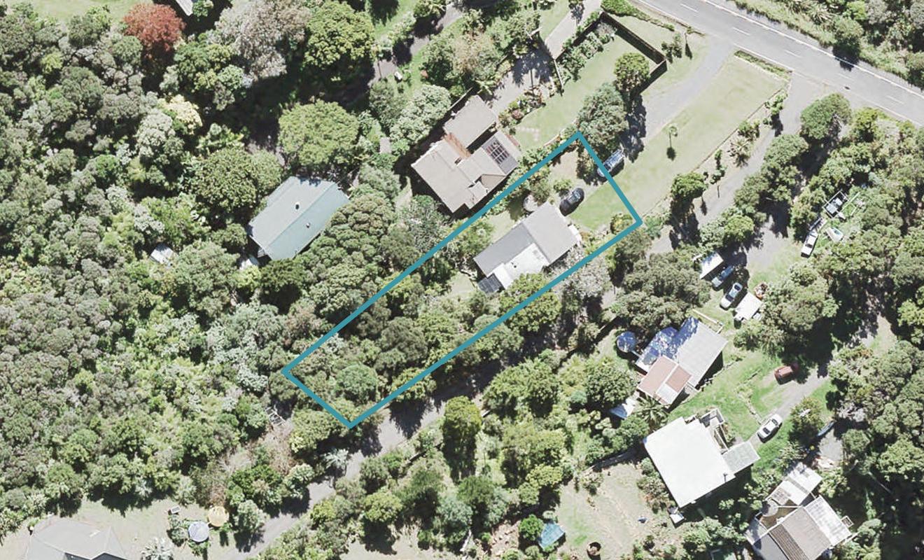 49 Cornwallis Road, Cornwallis, Auckland - Carousel 1