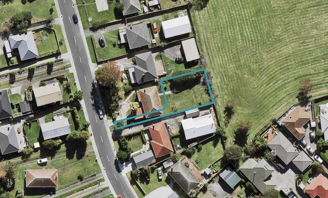 71C Kervil Avenue, Te Atatu Peninsula, Auckland - Carousel 1