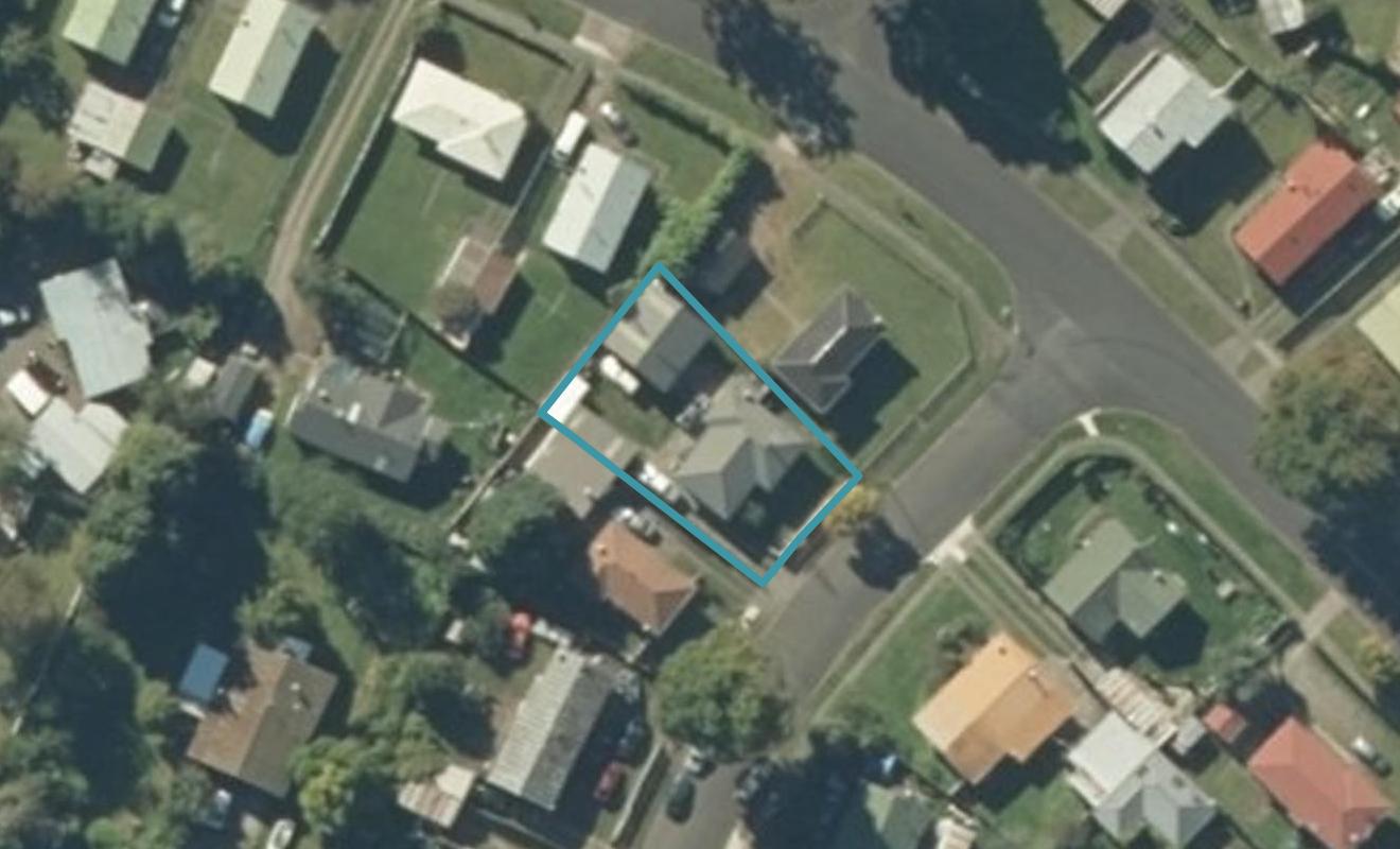 4 Te Takinga Street, Tūrangi - Carousel 1