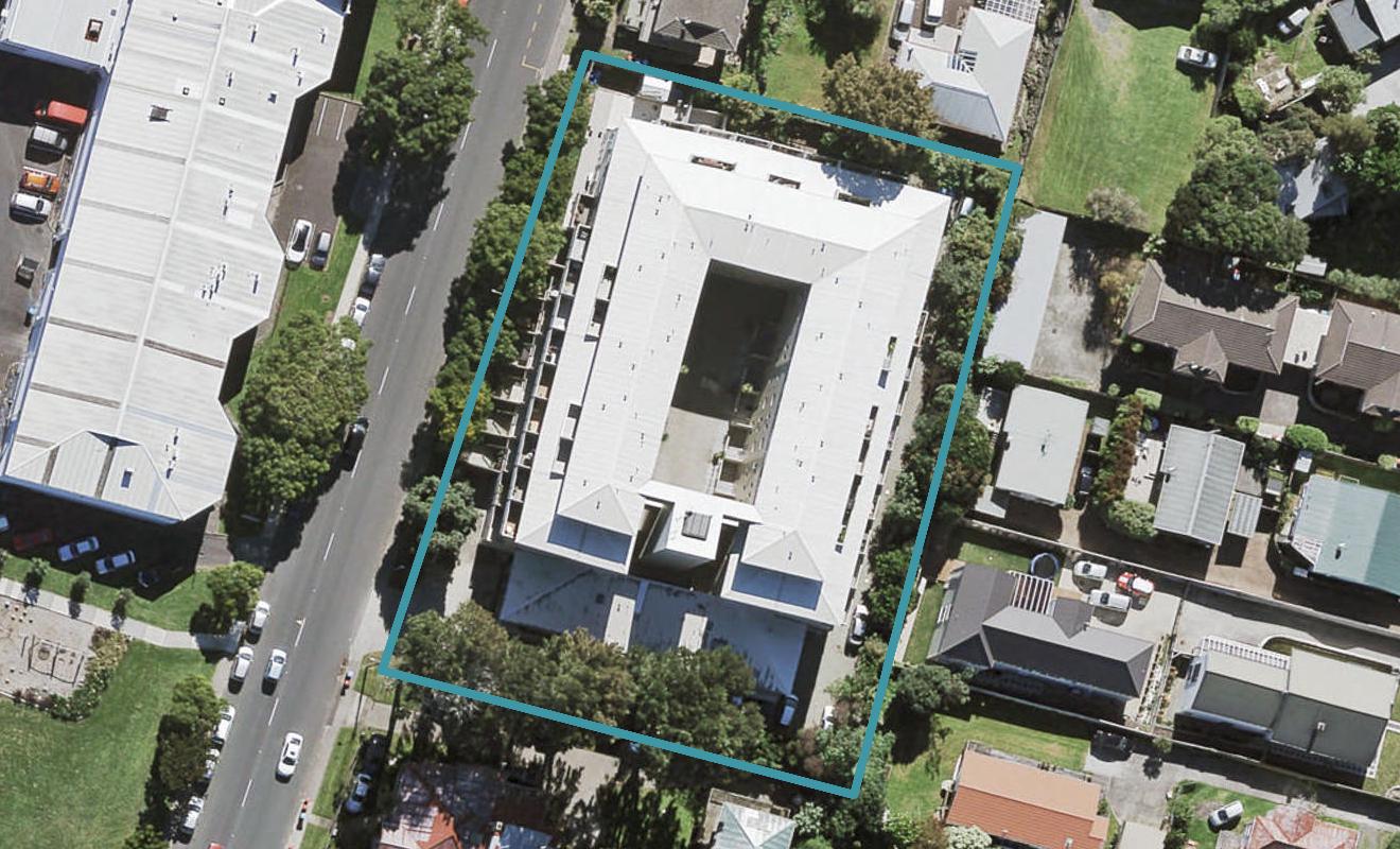 353/26 Morningside Drive, Morningside, Auckland - Carousel 1