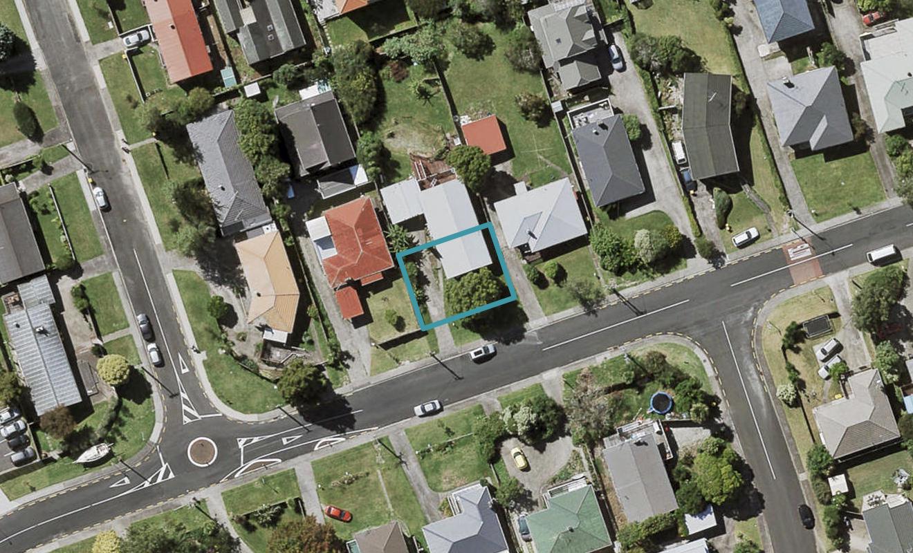 27A Bond Crescent, Forrest Hill, Auckland - Carousel 1
