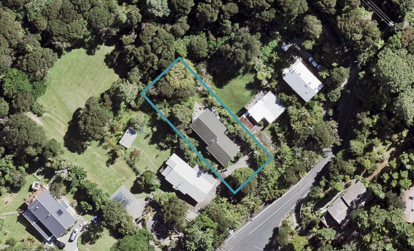 751 South Titirangi Road, Titirangi, Auckland - Carousel 1