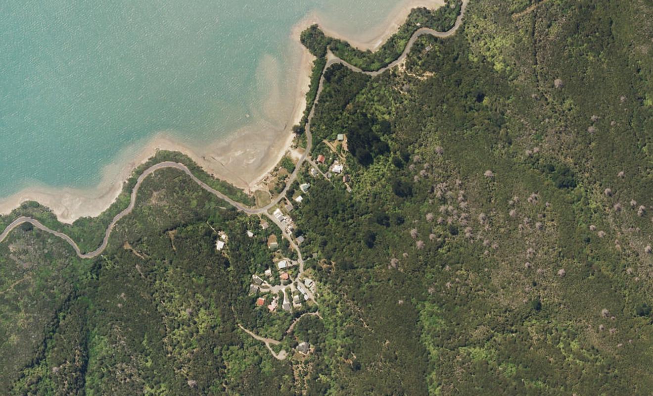3902 Kenepuru Road, BLACK ROCK - Carousel 1