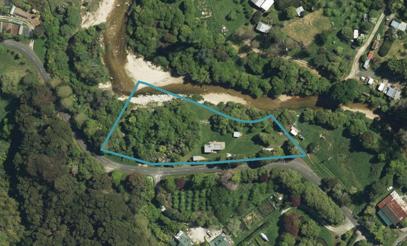 36 Marahau Valley Road, Marahau - Carousel 1