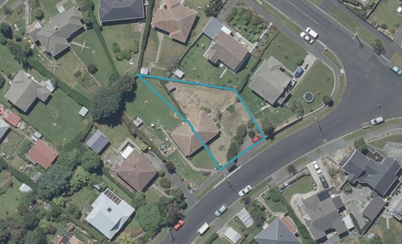 63 Mayfield Avenue, Wakari, Dunedin - Carousel 1