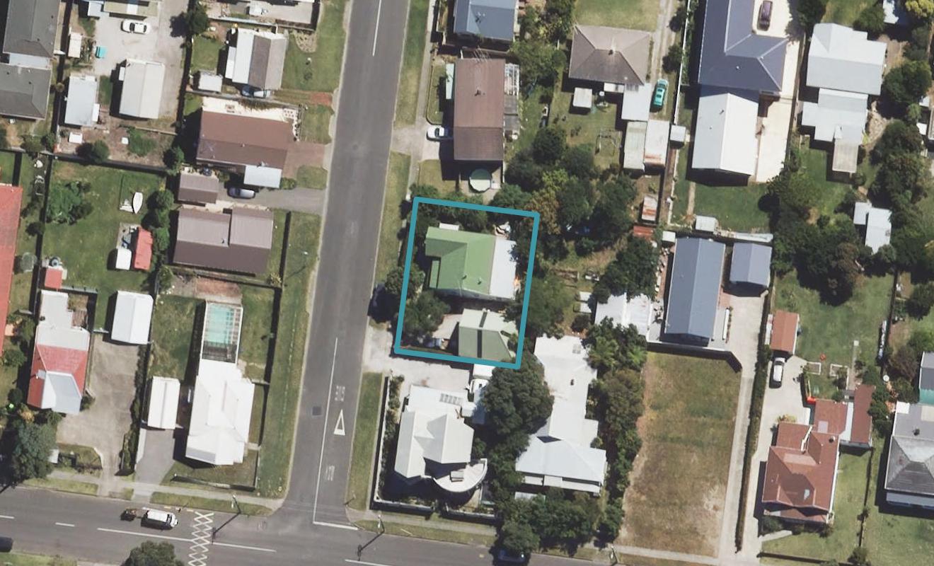 6 Roberts Road, Awapuni, Gisborne - Carousel 1