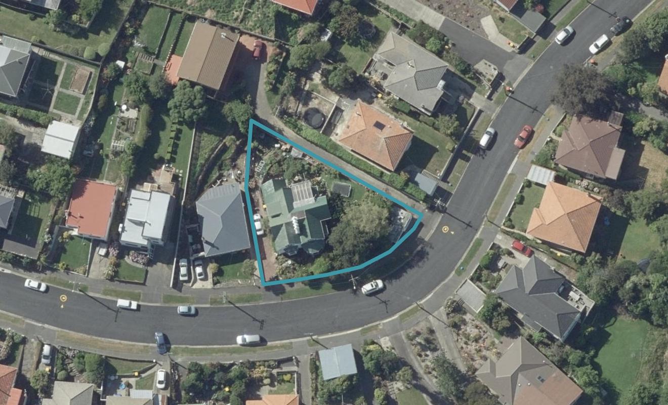 82 Oakwood Avenue, Maryhill, Dunedin - Carousel 1