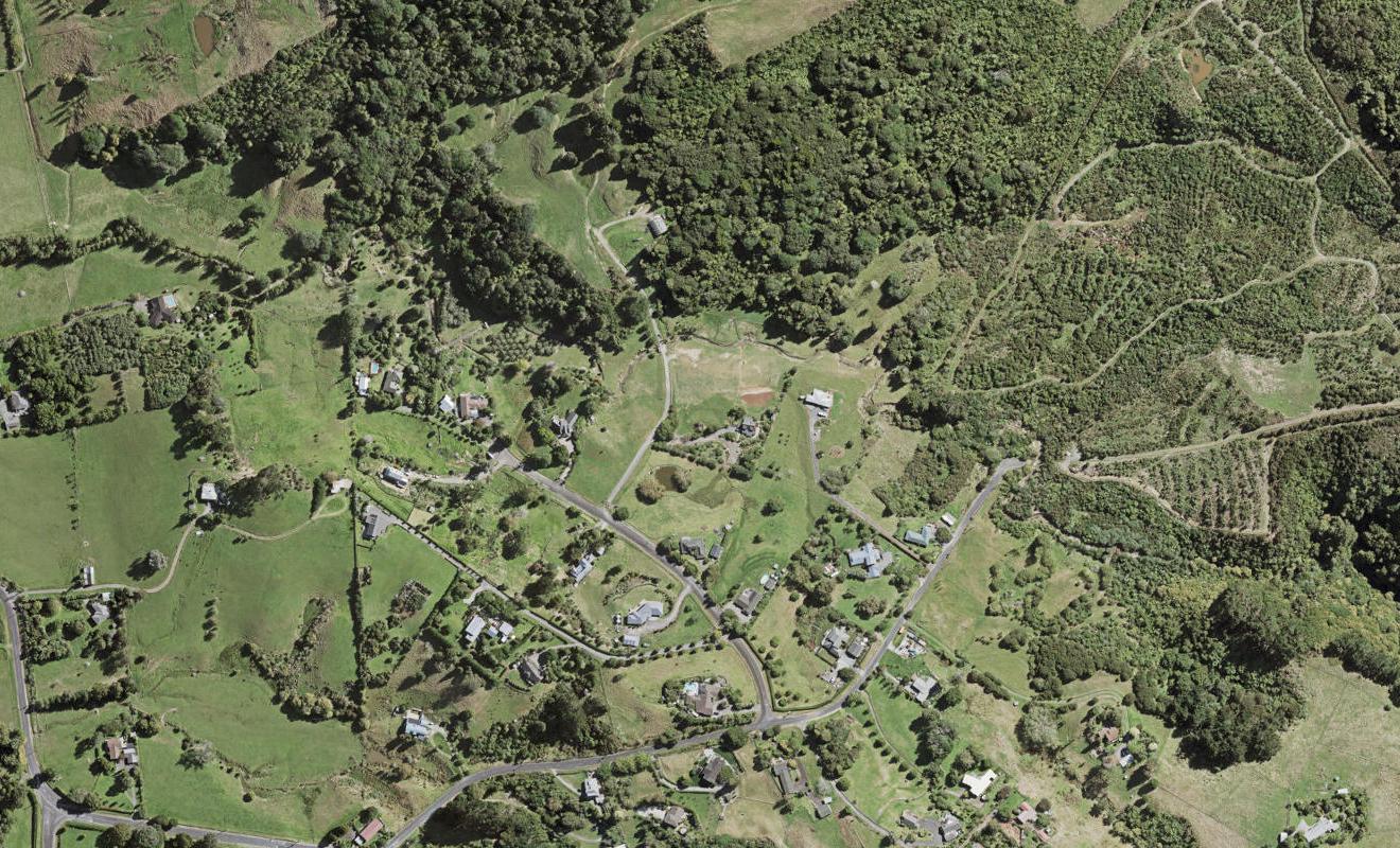 235 Kauri View Road, Papakura - Carousel 1