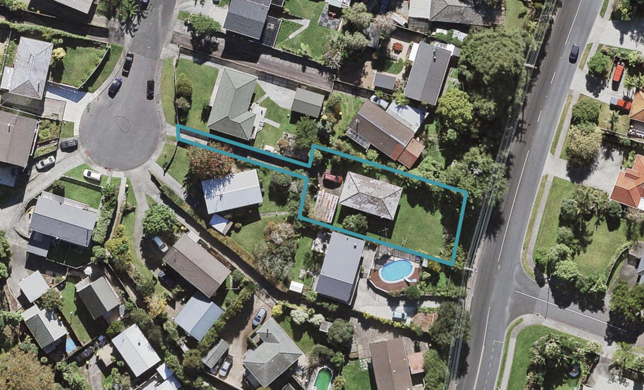 36 Vina Place, Massey, Auckland - Carousel 1