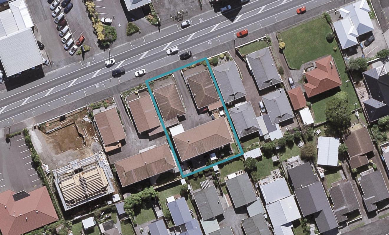 2/502 Devon St E, Strandon, New Plymouth - Carousel 1