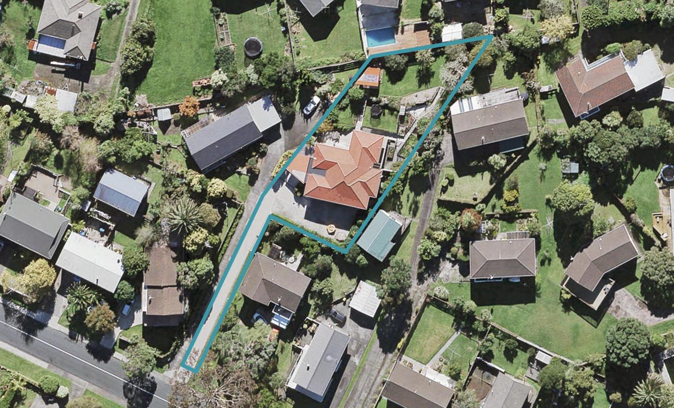 65 Lantana Road, Green Bay, Auckland - Carousel 1
