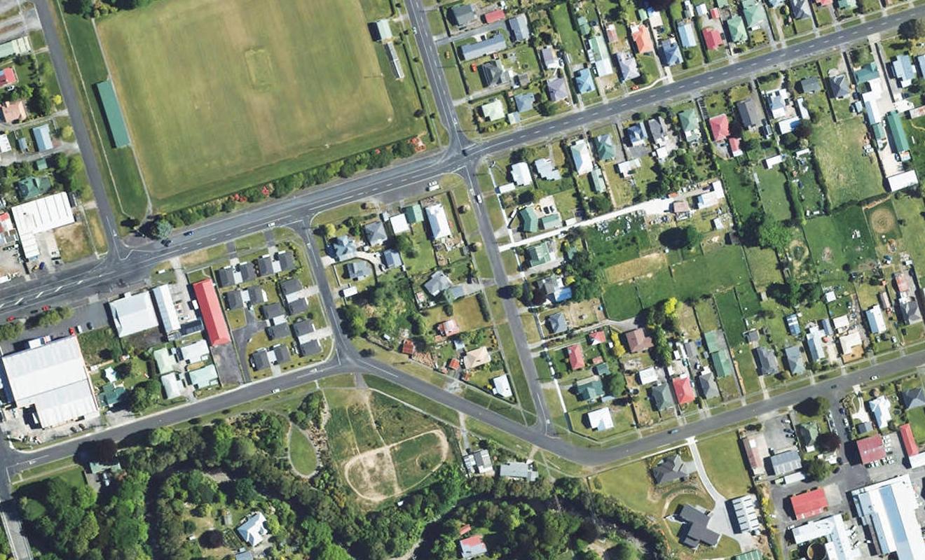71 Cordelia Street, Stratford - Carousel 1