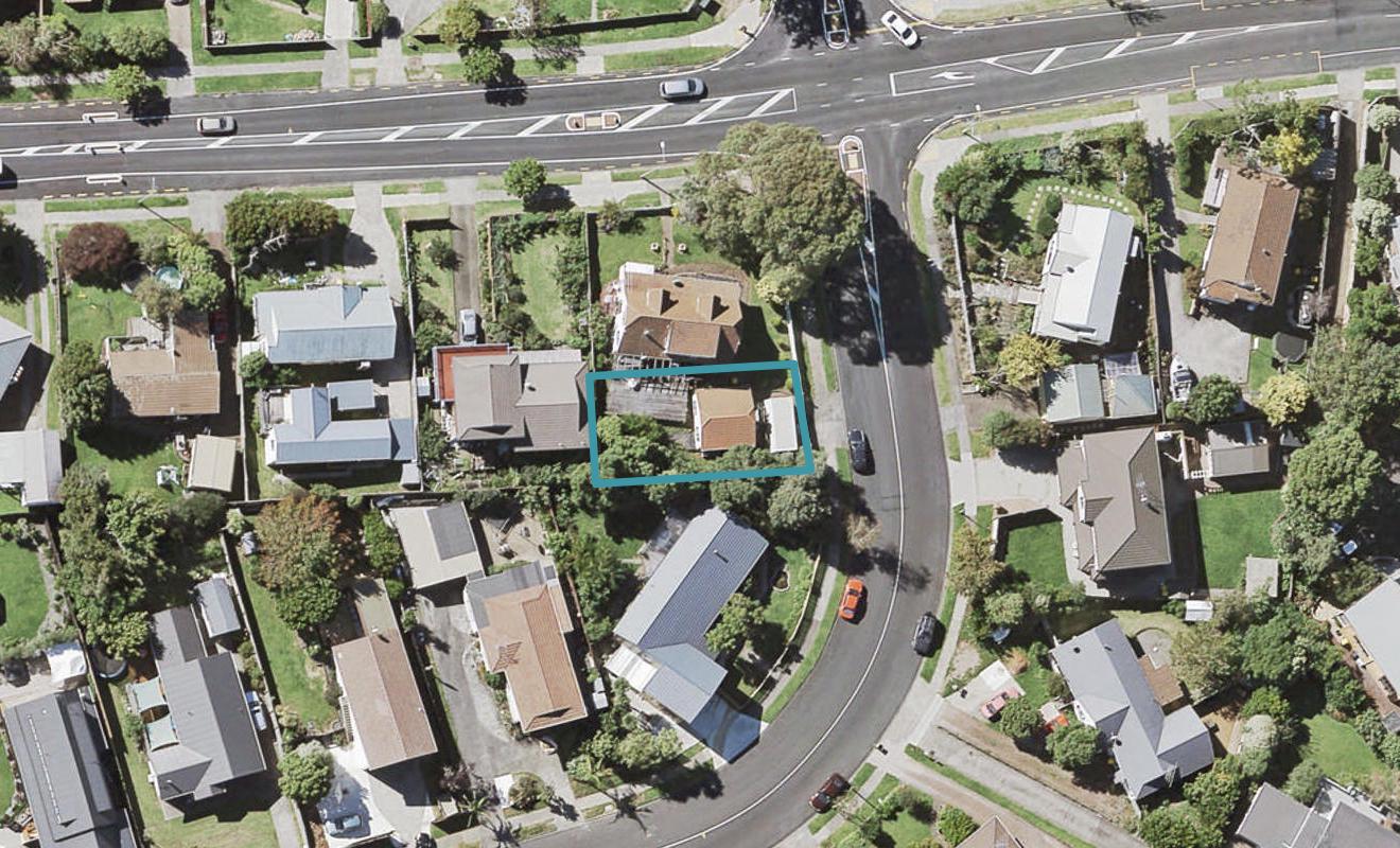 1 Marendellas Drive, Bucklands Beach, Auckland - Carousel 1