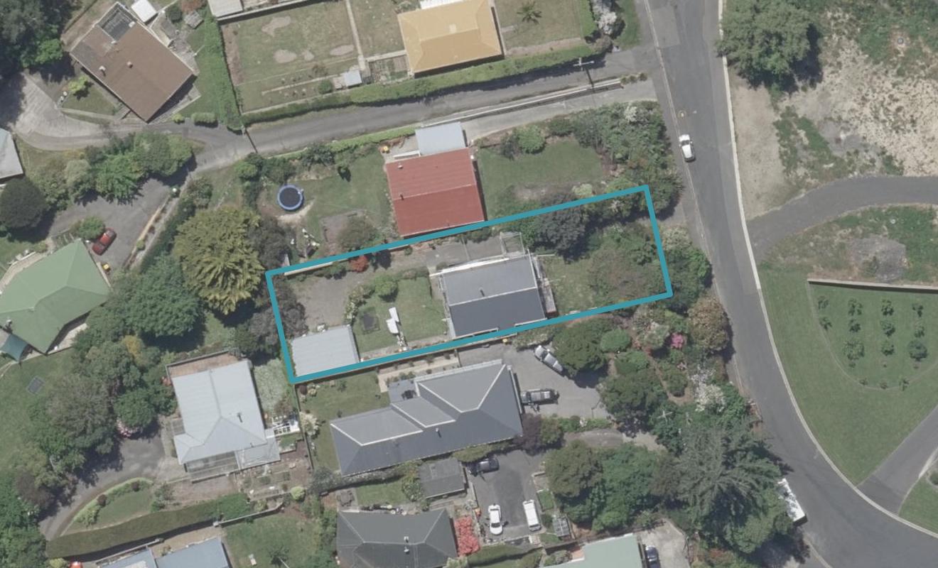 21 Coach Road, Fairfield, Dunedin - Carousel 1