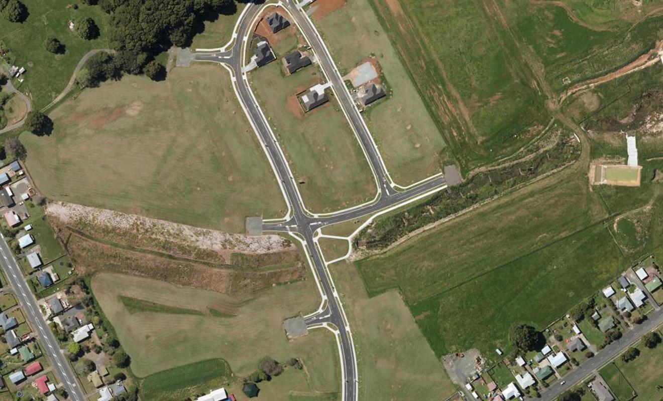 3 Lake Drive, Tikipunga, Whangarei - Carousel 1