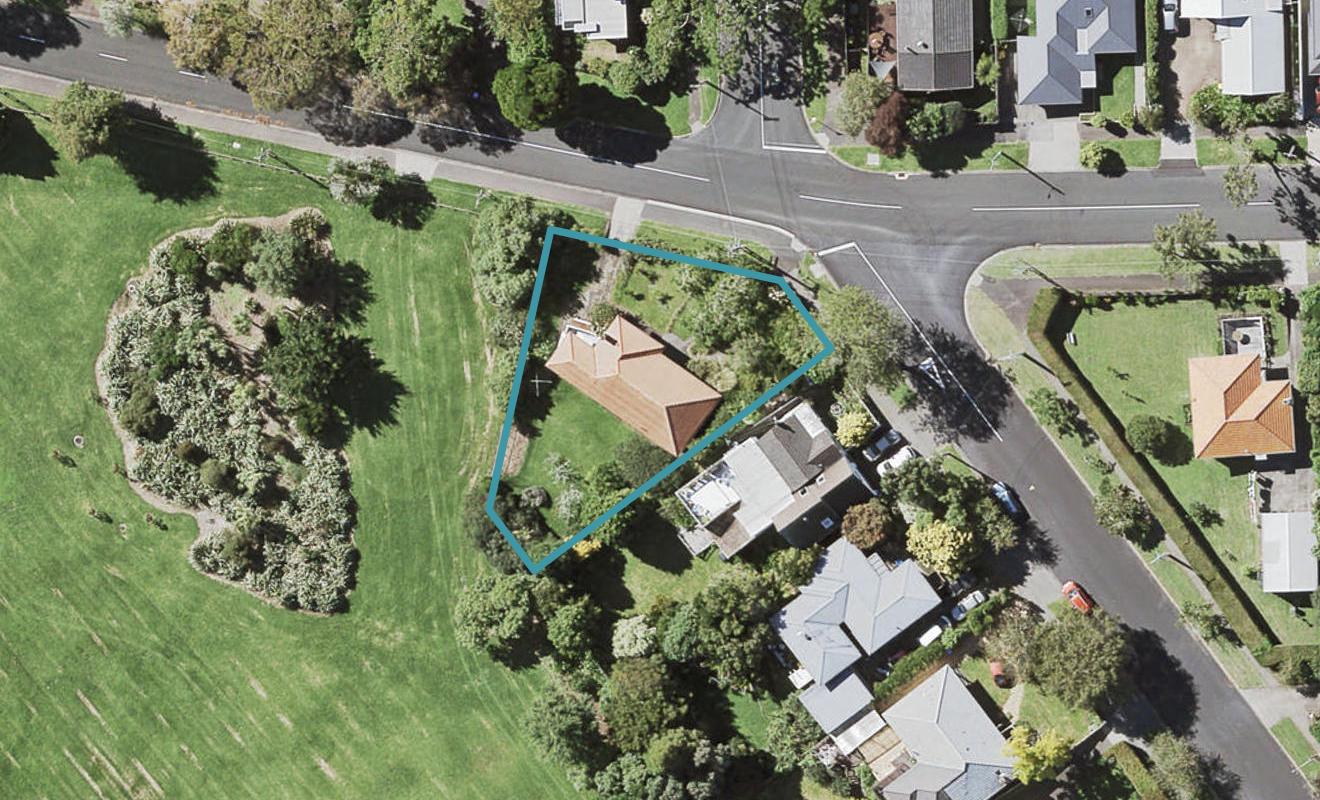 1 Lisburn Avenue, Glendowie, Auckland - Carousel 1