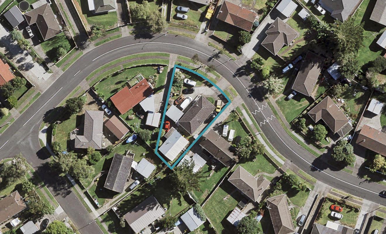 35 Sunlands Drive, Manurewa, Auckland - Carousel 1