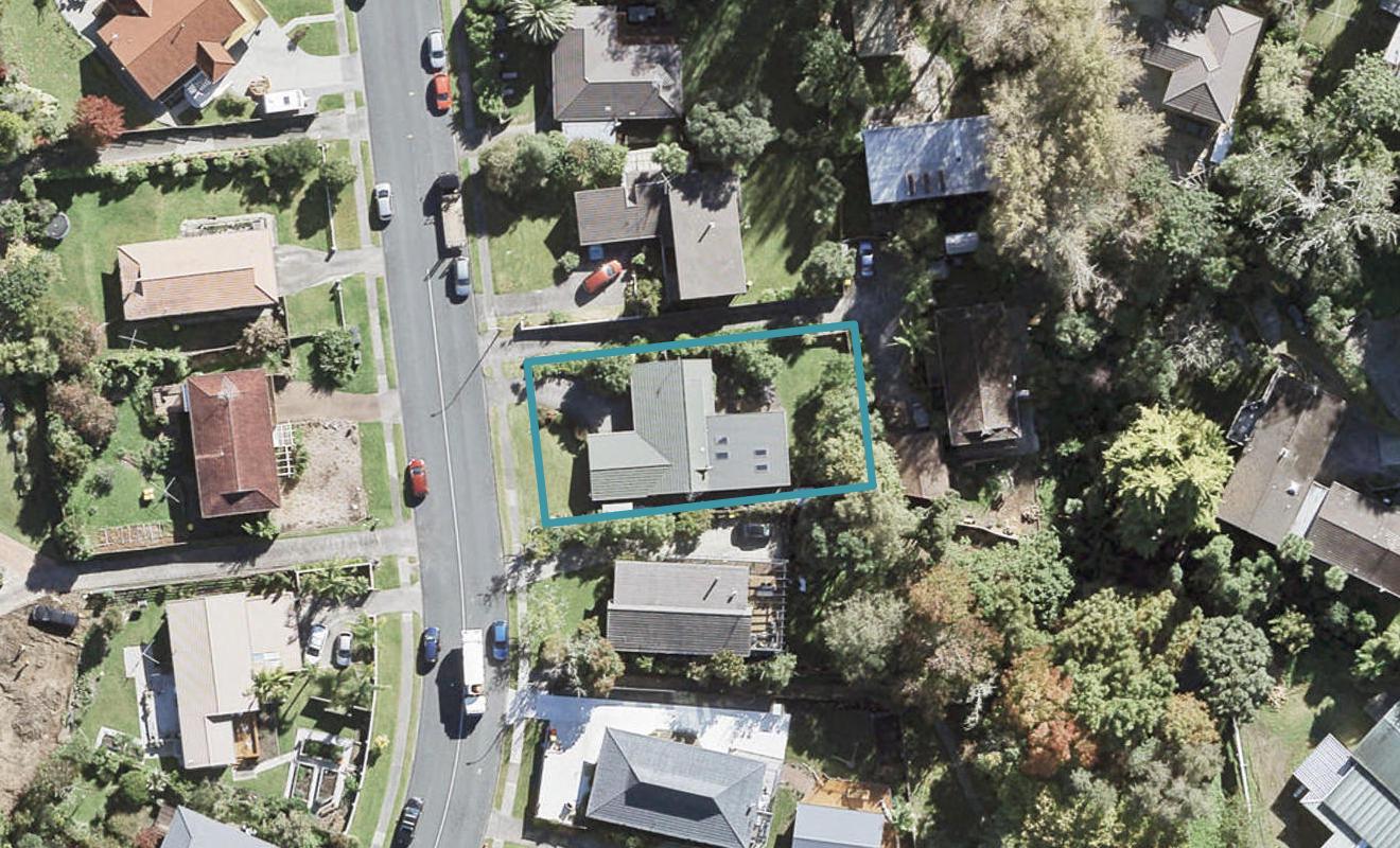 152 Stapleford Crescent, Browns Bay, Auckland - Carousel 1