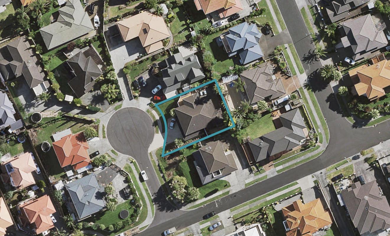 3 Figtree Terrace, Goodwood Heights, Auckland - Carousel 1