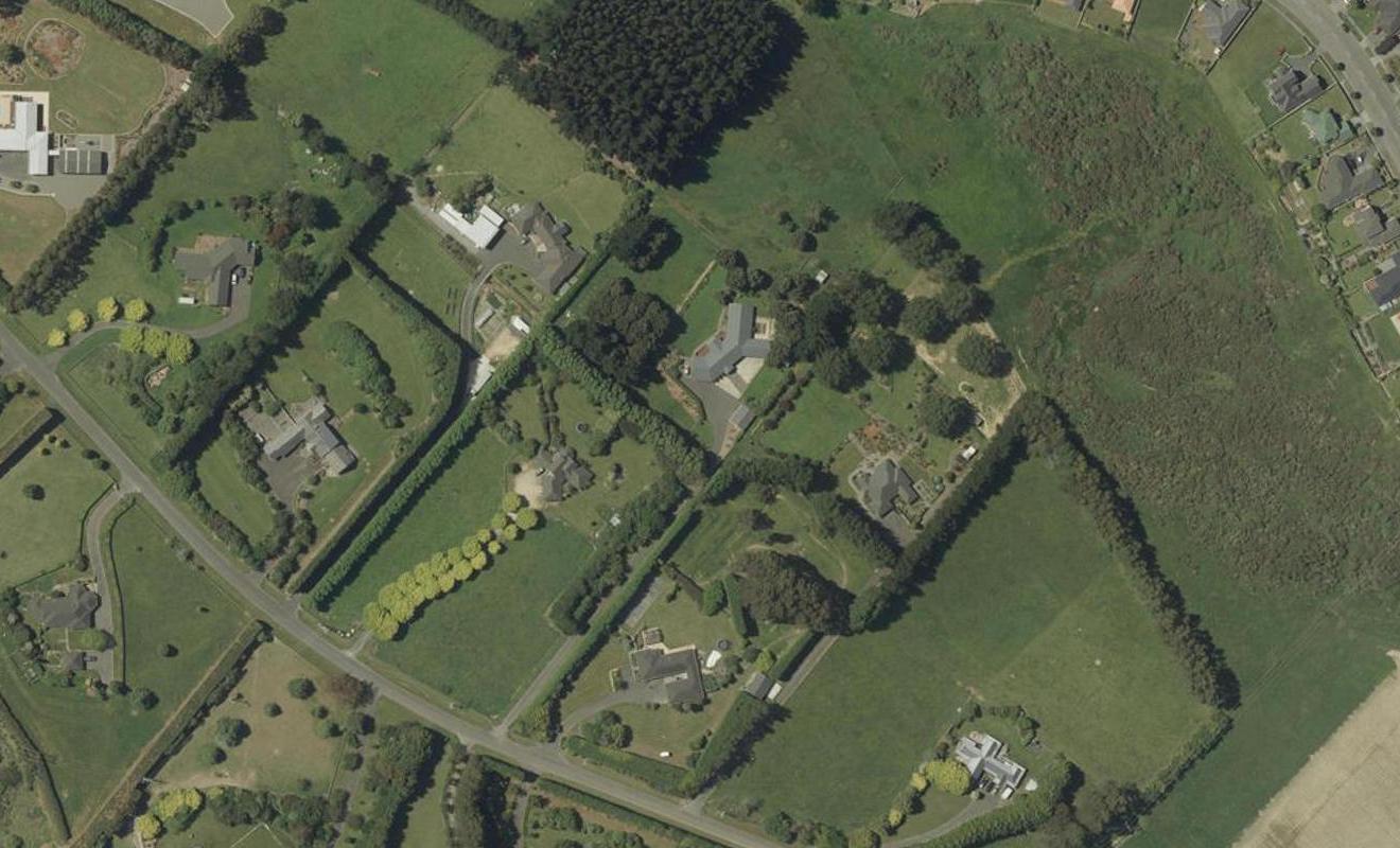 173 Valley Views, Fitzherbert, Palmerston North - Carousel 1