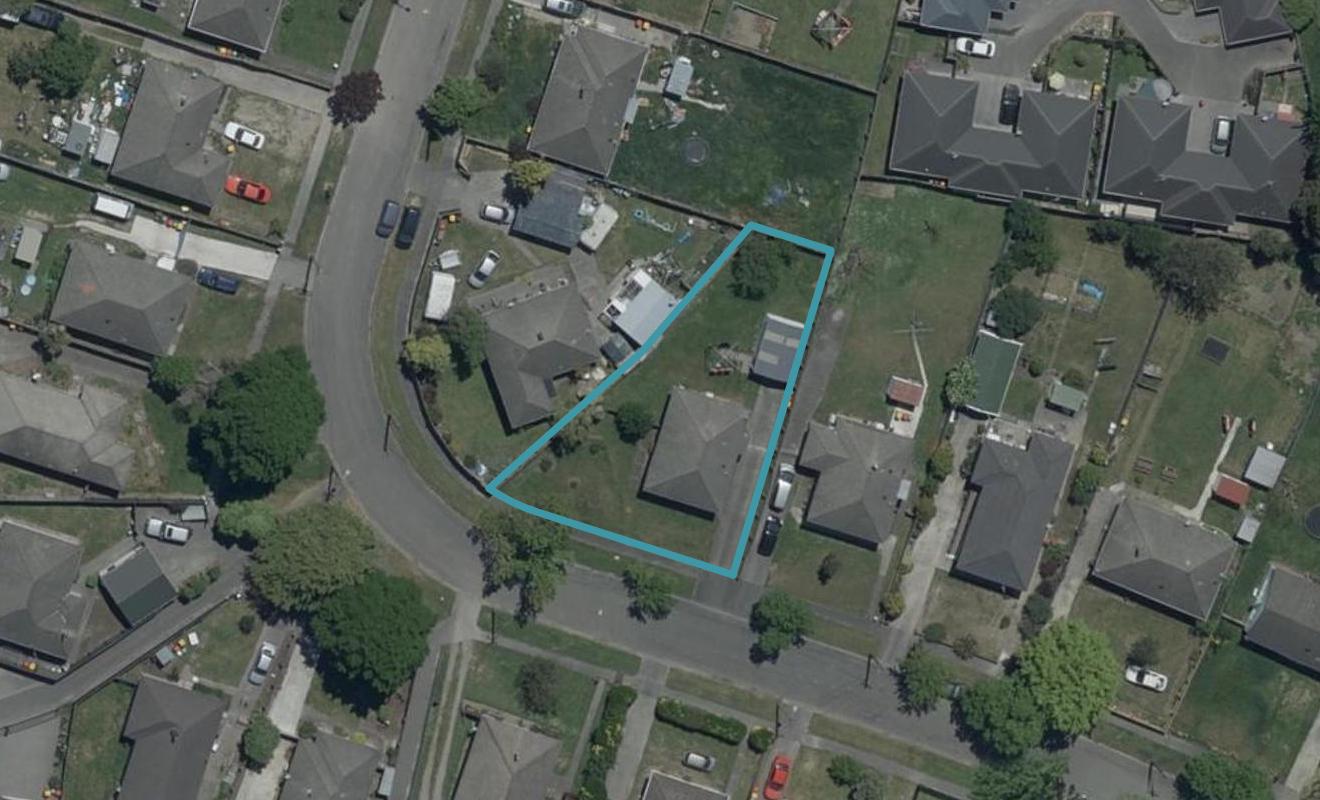 28 Earnslaw Crescent, Bryndwr, Christchurch - Carousel 1