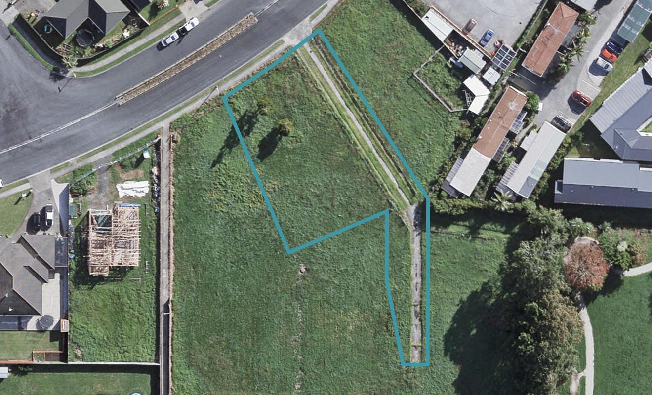 25 Chic Gardens, Parakai, Helensville - Carousel 1