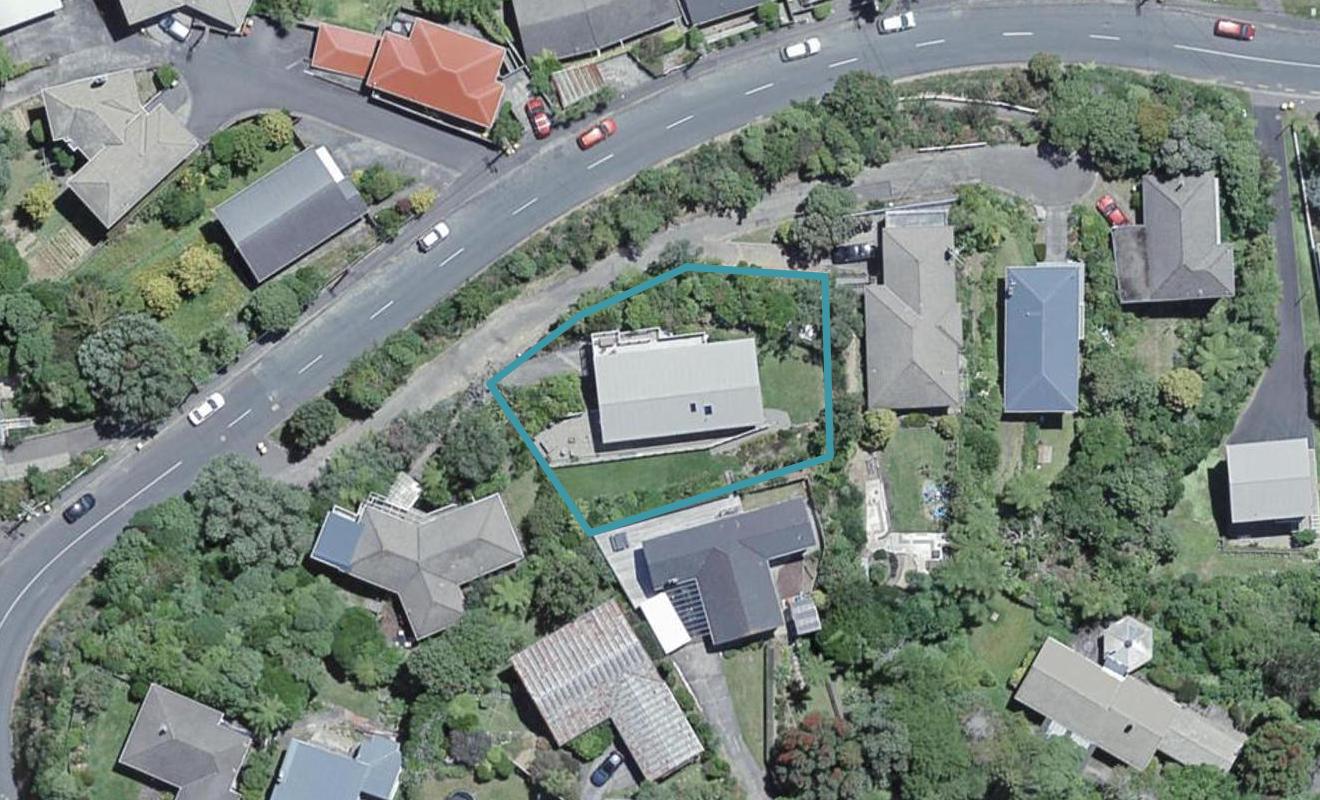 27 Collier Avenue, Karori, Wellington - Carousel 1
