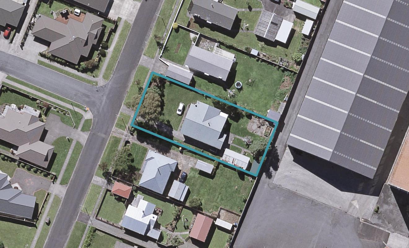 17 Kahikatea Street, Inglewood, Inglewood - Carousel 1