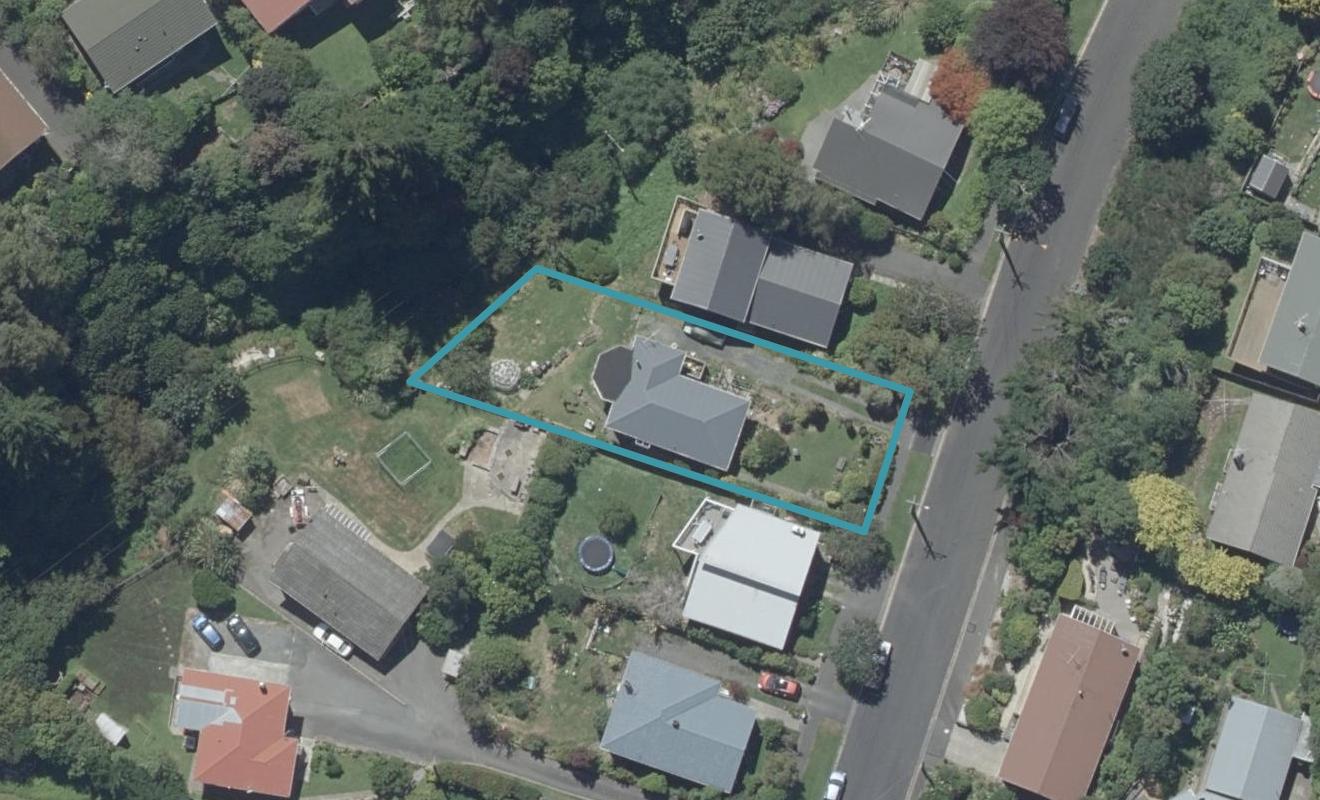 23 Jason Street, Helensburgh, Dunedin - Carousel 1