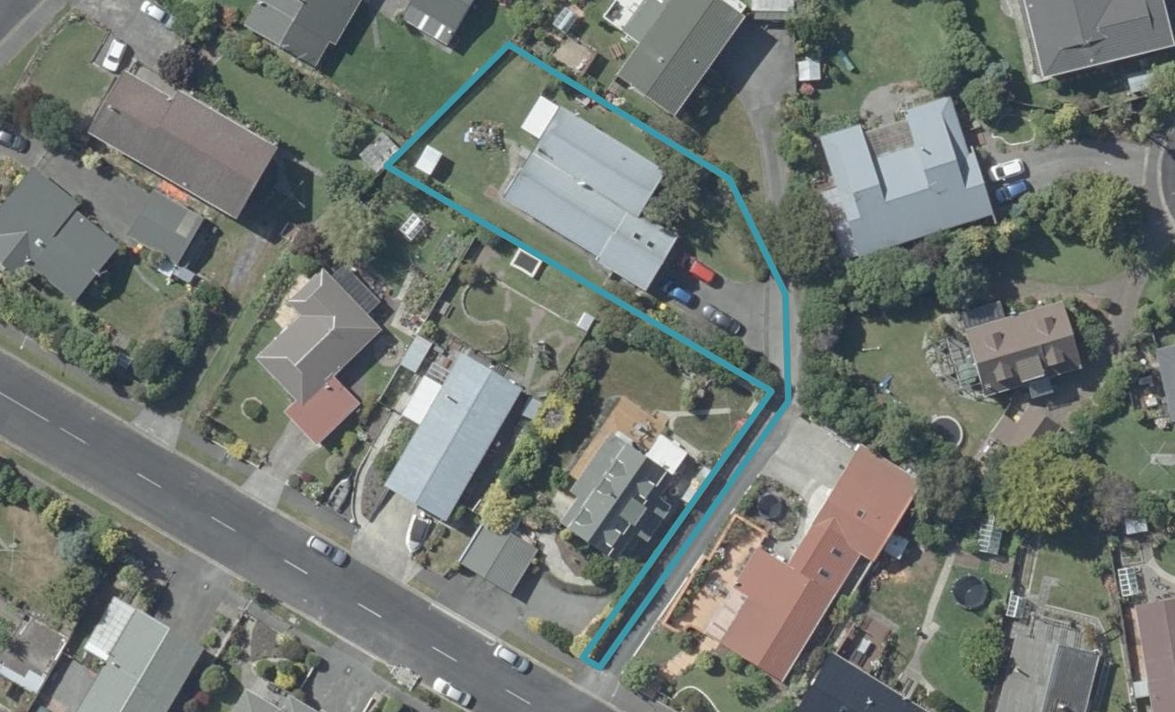 7 Estuary Crescent, Fairfield, Dunedin - Carousel 1