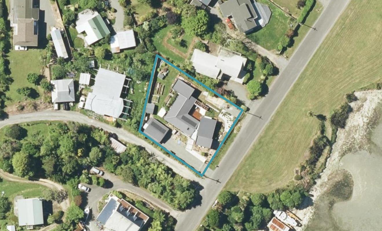 261 Anakiwa Road, Anakiwa, Picton - Carousel 1
