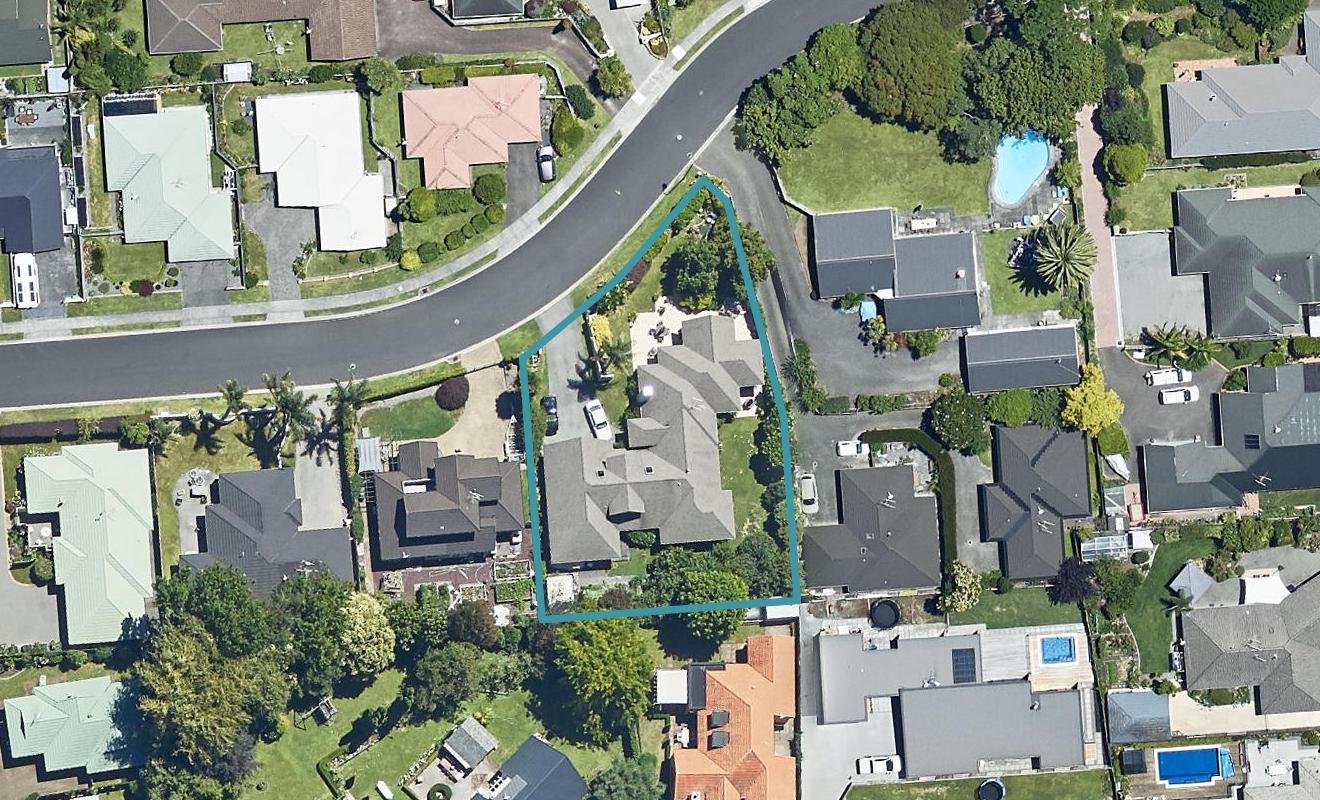 18 Pembroke Drive, Bethlehem, Tauranga - Carousel 1