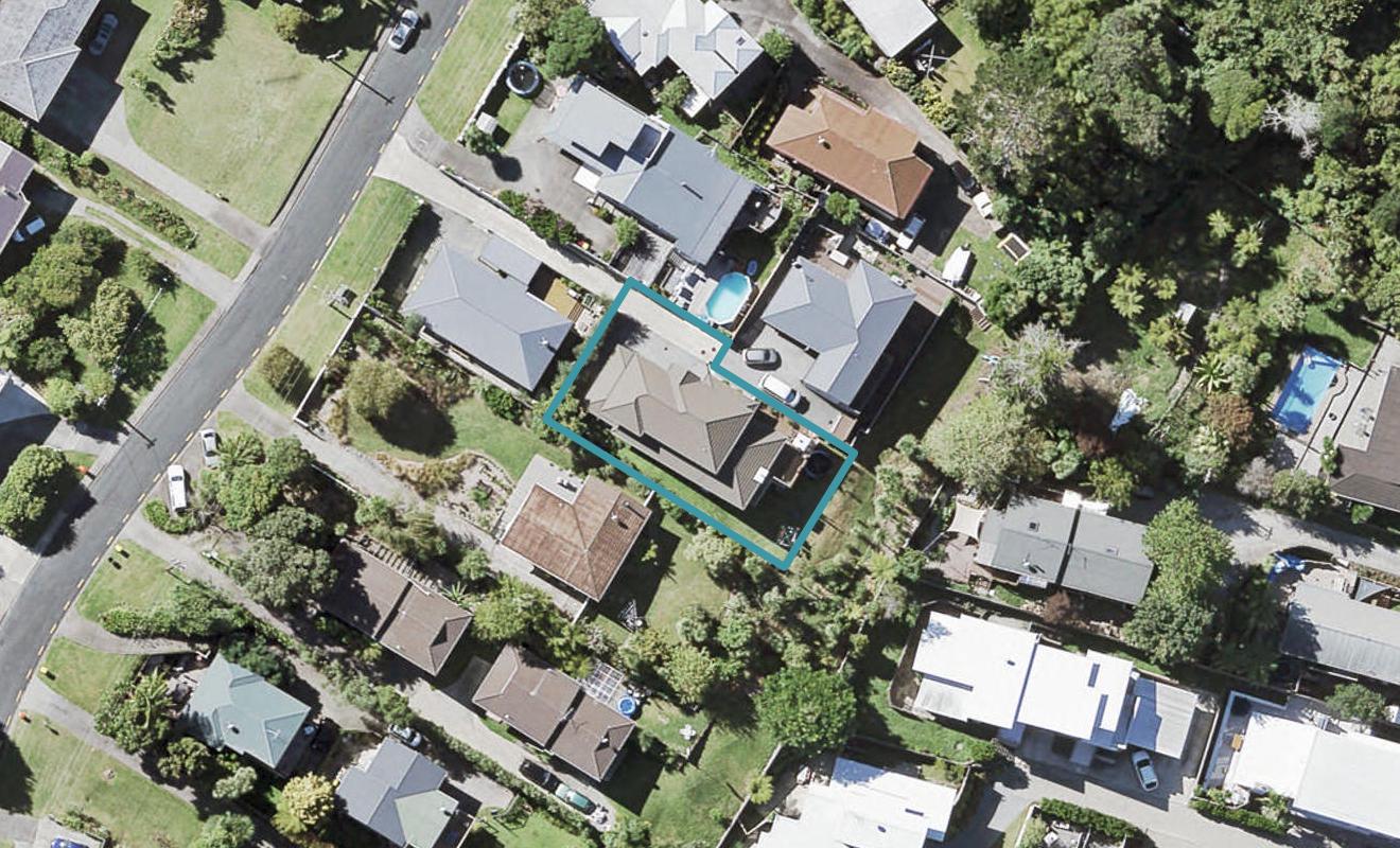 44A Nigel Road, Browns Bay, Auckland - Carousel 1