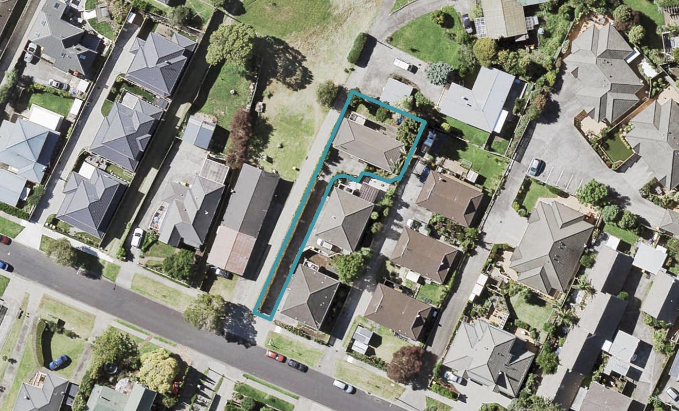 27B Abercrombie St, Howick, Manukau - Carousel 1