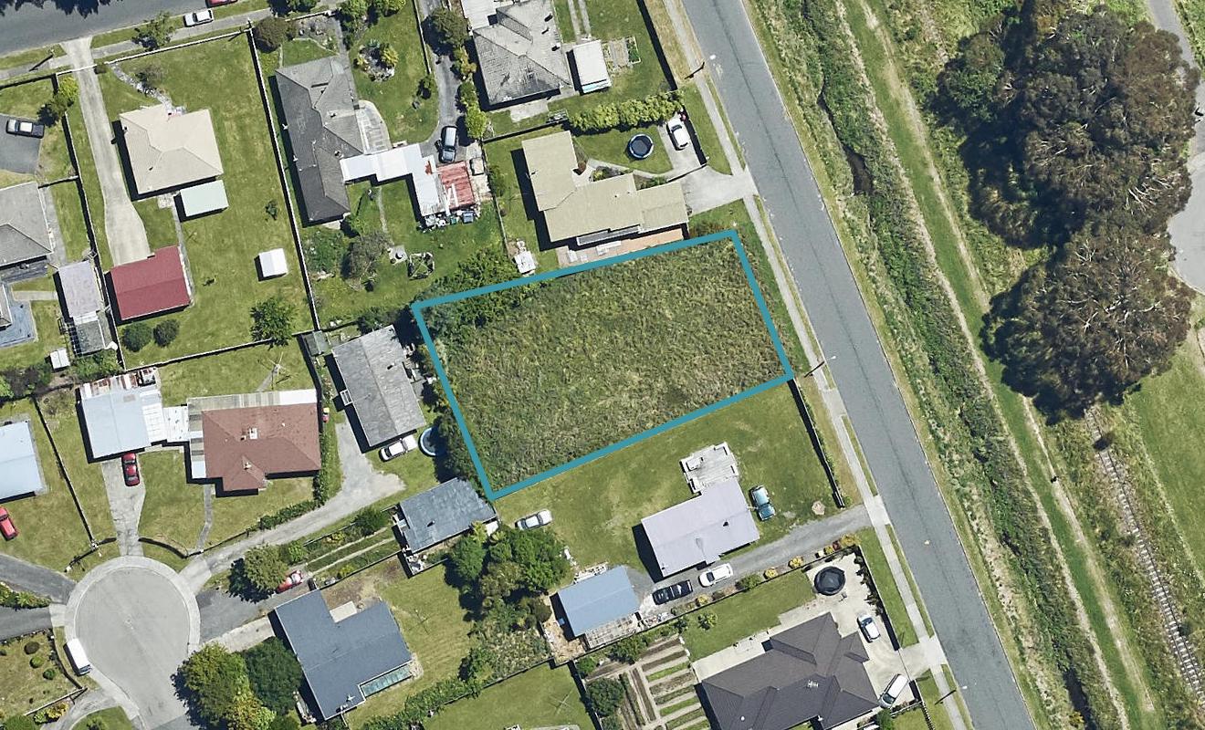 46 Neil Road, Fairy Springs, Rotorua - Carousel 1
