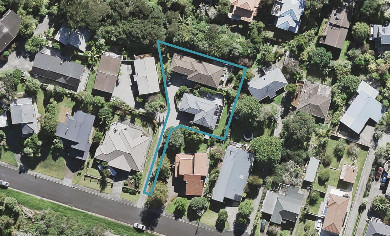 2/29 Radiata Lane, Chatswood, Auckland - Carousel 1