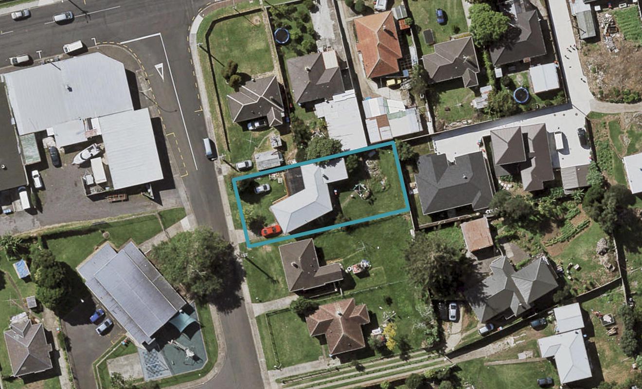 4 Bernard Street, Mount Wellington, Auckland - Carousel 1