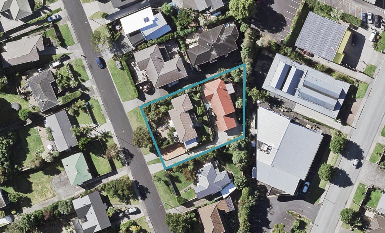 1/36 Waterloo Street, Howick, Auckland - Carousel 1