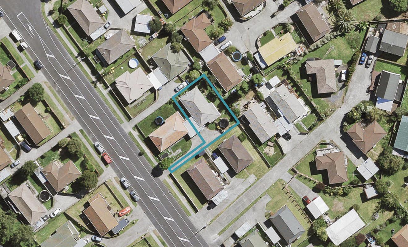 231B Waitemata Drive, Ranui, Auckland - Carousel 1