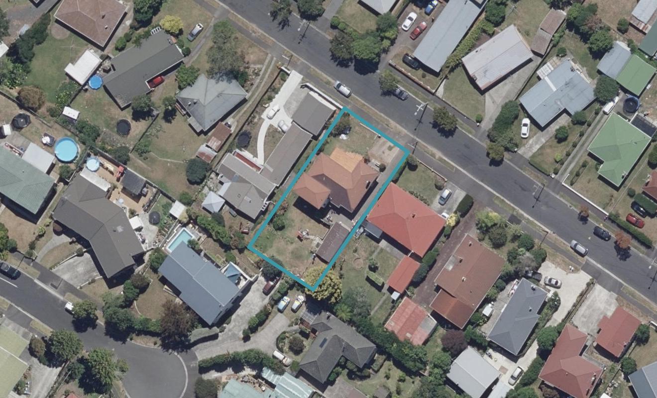 11 Aurora Terrace, Hillcrest, Hamilton - Carousel 1