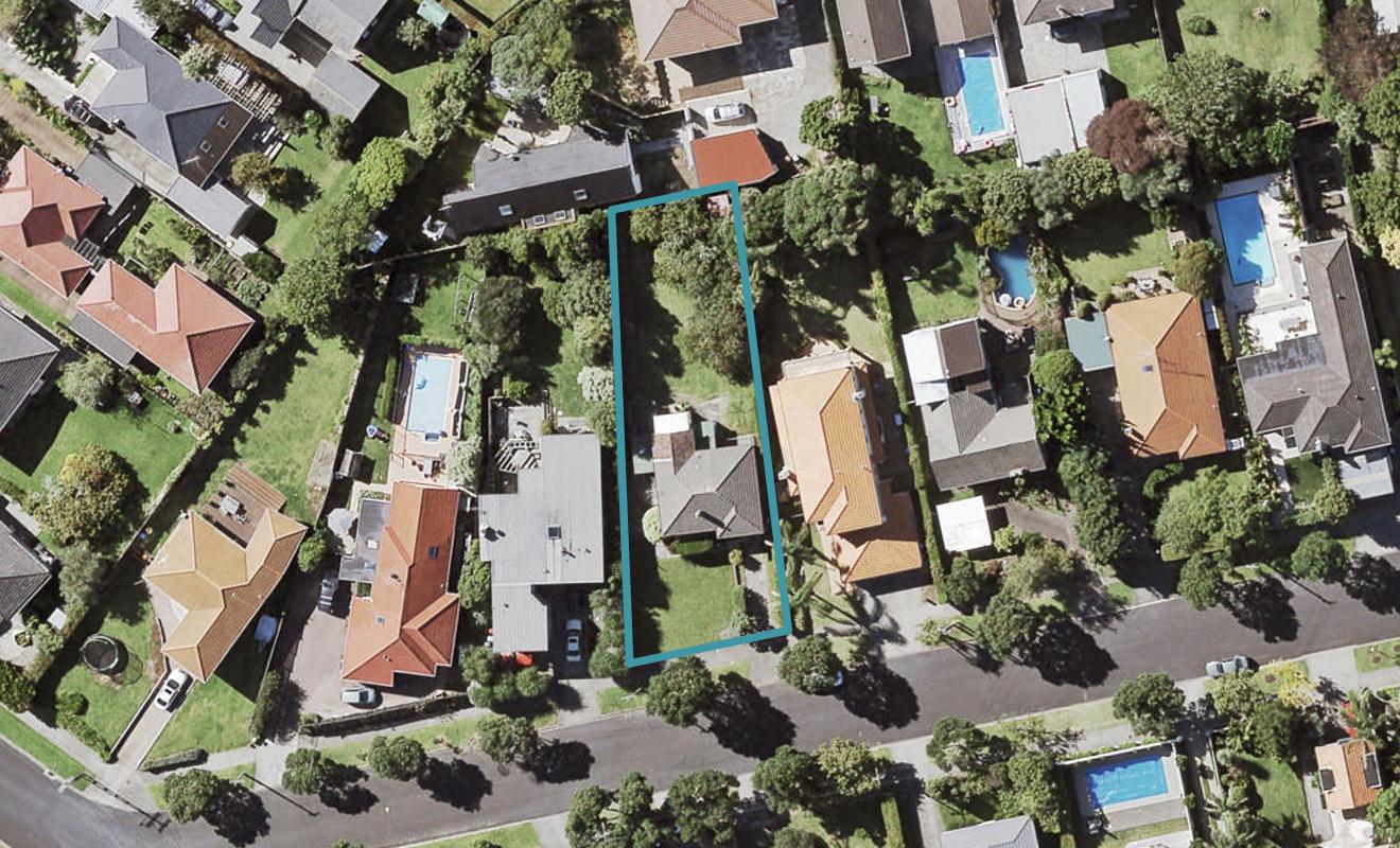 8 Evesham Avenue, Glendowie, Auckland - Carousel 1